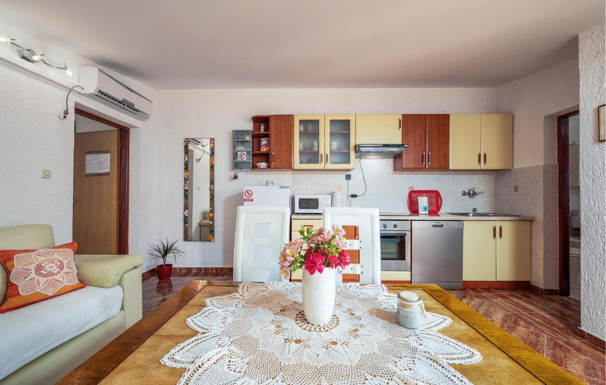 1 Bedroom Beautiful Apartment In Betiga بارباريغا المظهر الخارجي الصورة